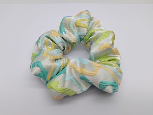 Colori eleganti e diversi Tessuti Scrunchi Colori accattivanti Sguardo alla moda