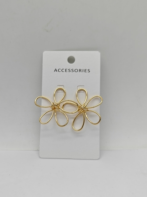Orecchini da fiore in oro per ogni occasione