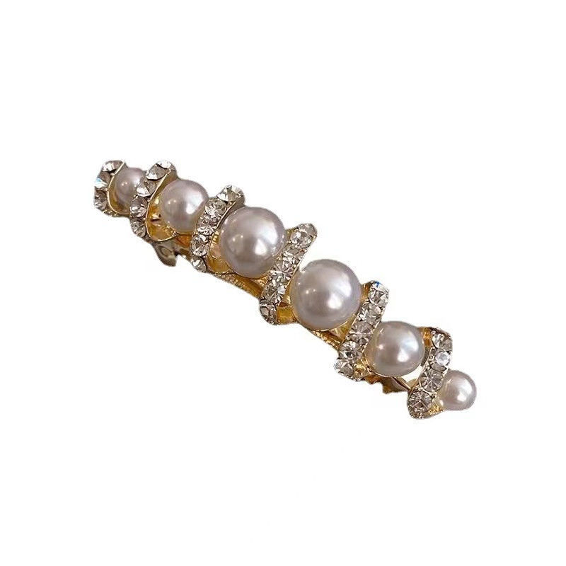 Matte Finish Golden Hair Clips l' accessorio per capelli ideale per ogni occasione